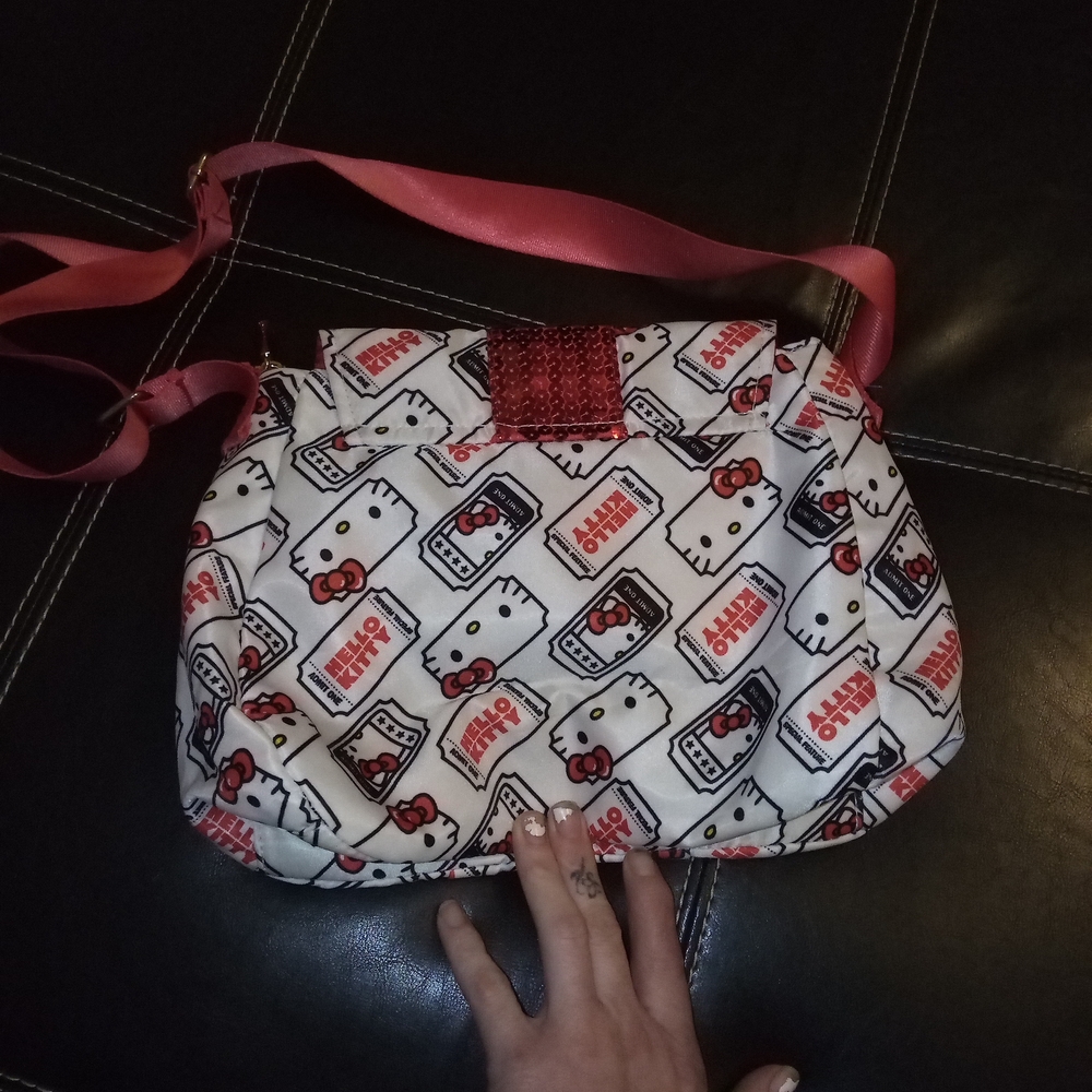 Hello Kitty Patterned Red And White Shoulder Bag - image 2